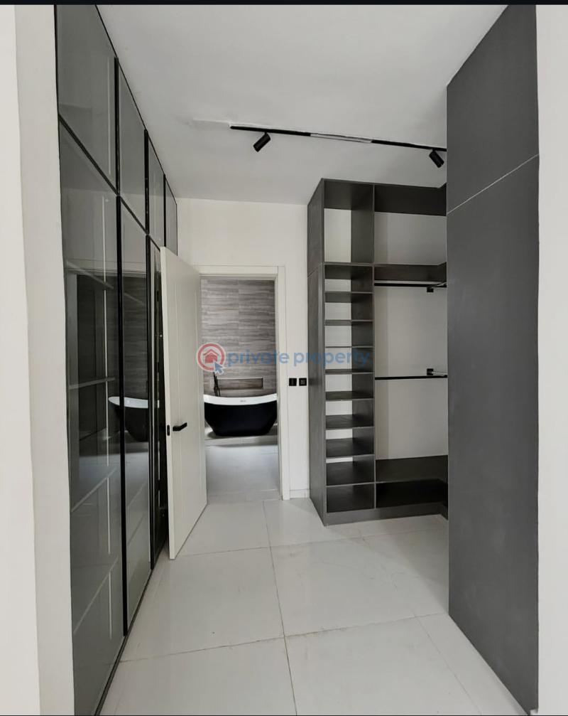 5 bedroom Detached Duplex For Sale Victoria Garden City Lekki Lagos - 7
