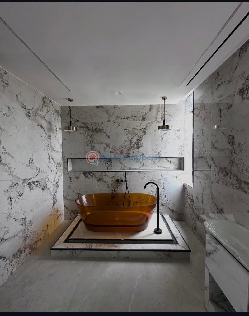 5 bedroom Detached Duplex For Sale Admiralty Lekki Lagos Lekki Phase 1 Lagos - 1