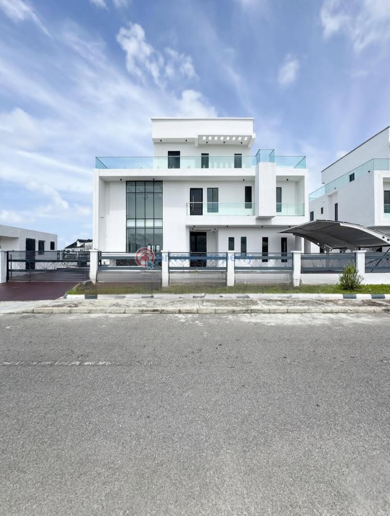 5 bedroom Duplex For Sale Abraham Adesanya Ajah Lagos - 14