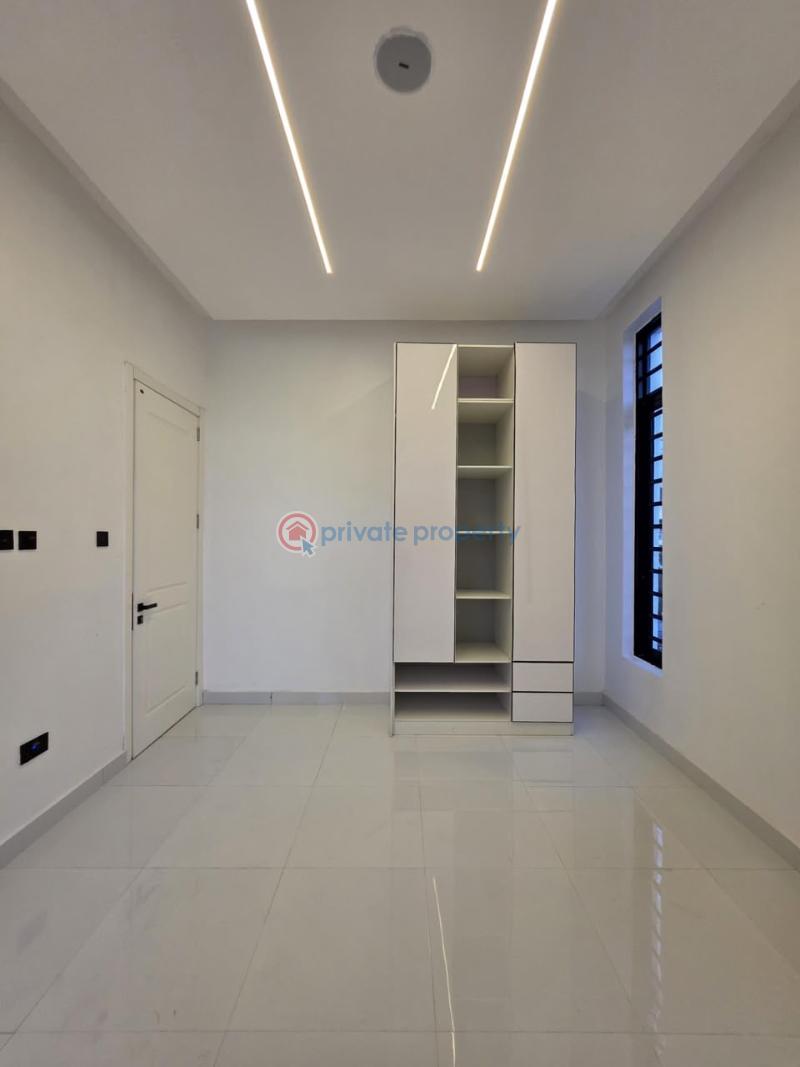 5 bedroom Terraced Duplex For Sale Chevron Drive Lekki Lagos - 9