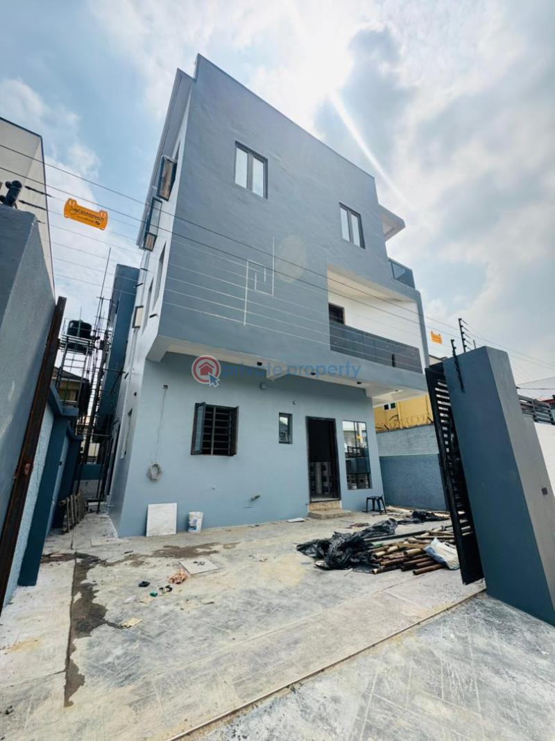 5 bedroom Detached Duplex For Sale Ogudu GRA Lagos - 5