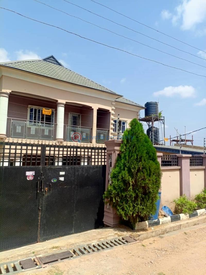House For Sale 📍ire Akari Estate, New Felele, Soka, Ibadan. Akala Express Ibadan Oyo - 1