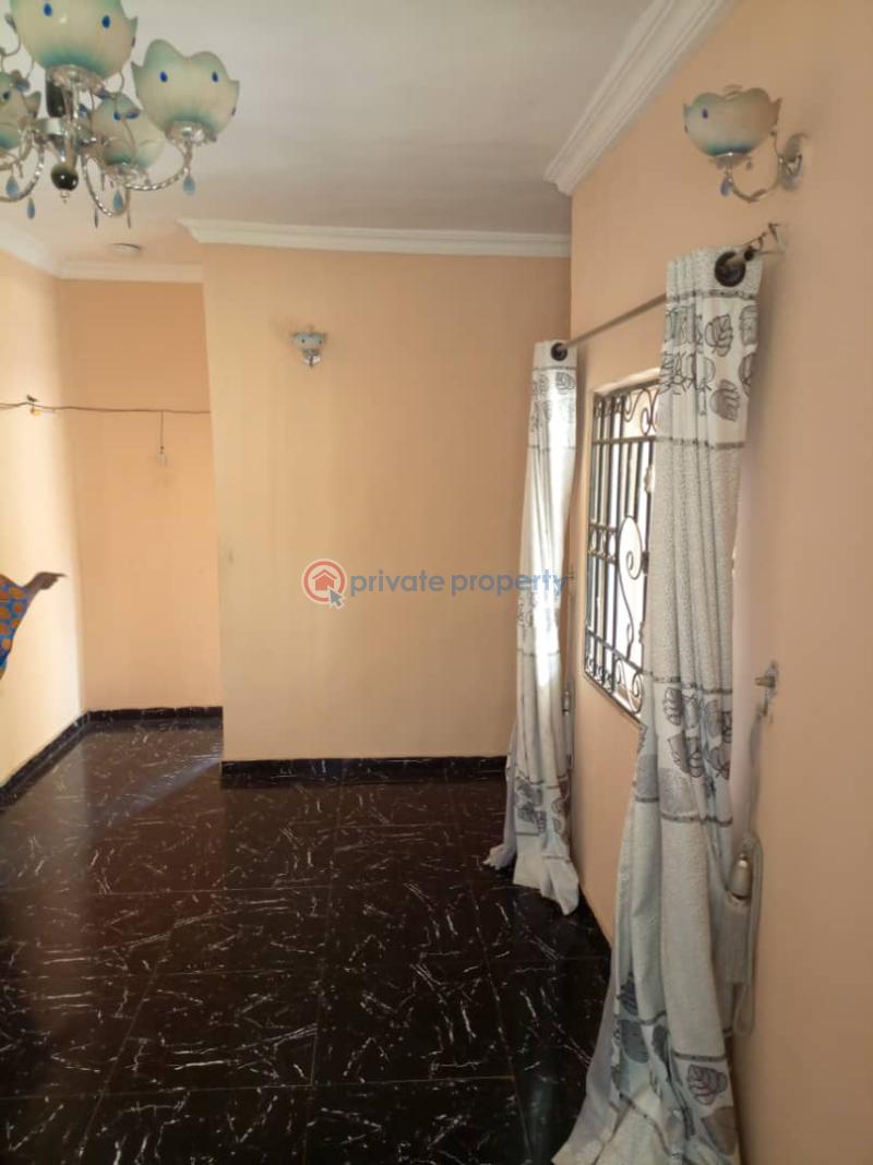 House For Sale 📍ire Akari Estate, New Felele, Soka, Ibadan. Akala Express Ibadan Oyo - 6