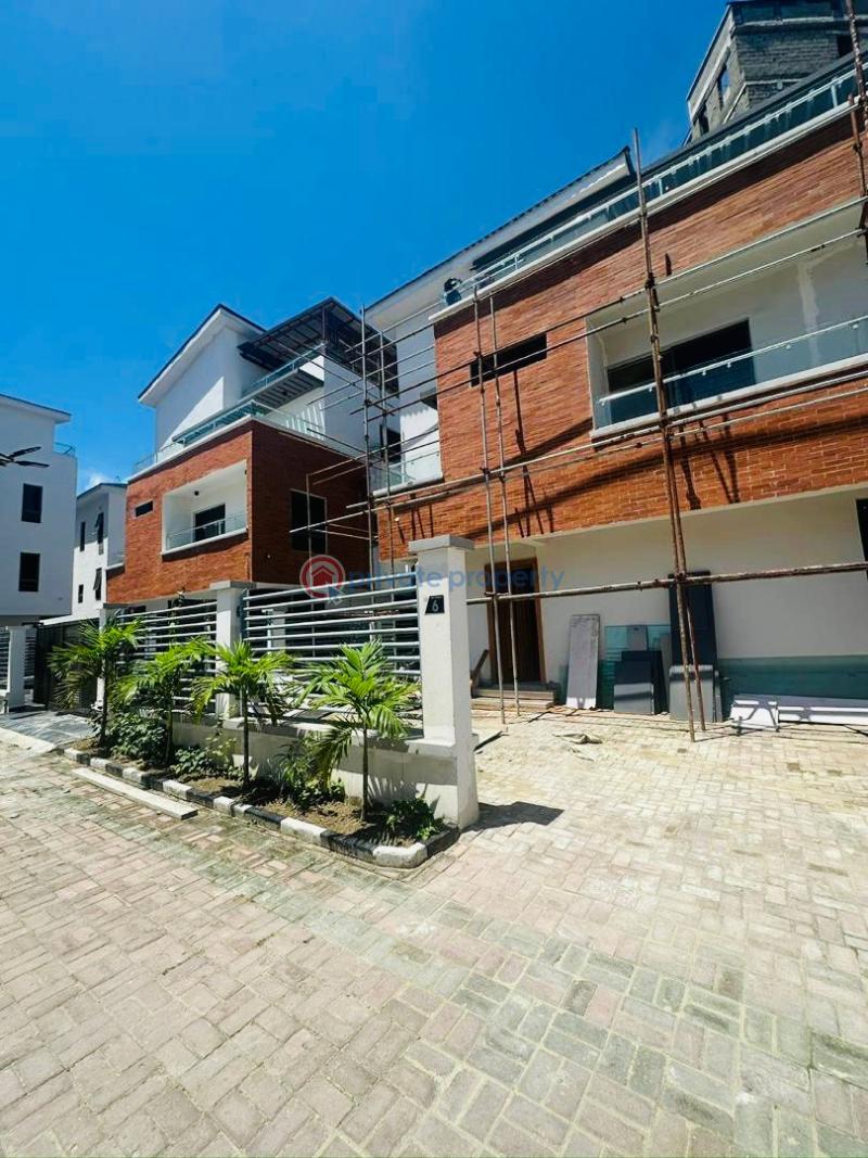 5 bedroom Semi detached Duplex For Rent Periwinkle Estate Lekki Phase 1 Lagos - 0