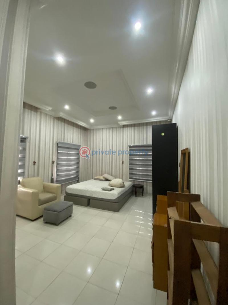 5 bedroom duplex with bq and 7 cars packing space in lekki right - 3 5 bedroom Duplex For Rent Lekki Right Lekki Phase 1 Lagos - 3