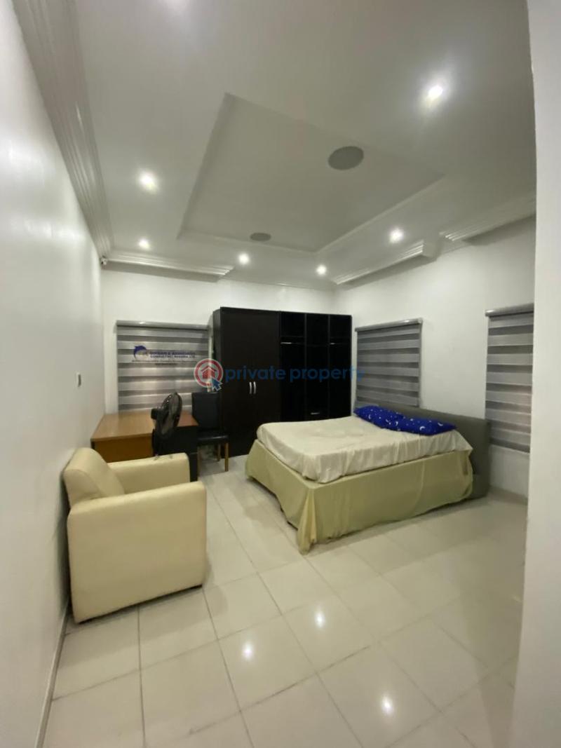 5 bedroom duplex with bq and 7 cars packing space in lekki right - 4 5 bedroom Duplex For Rent Lekki Right Lekki Phase 1 Lagos - 4