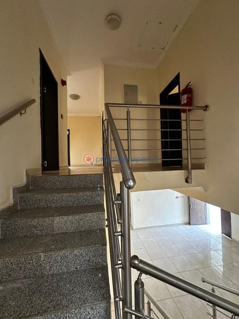 5 bedroom Duplex For Sale Olive Court, Agodi Gra Ibadan Oyo - 3