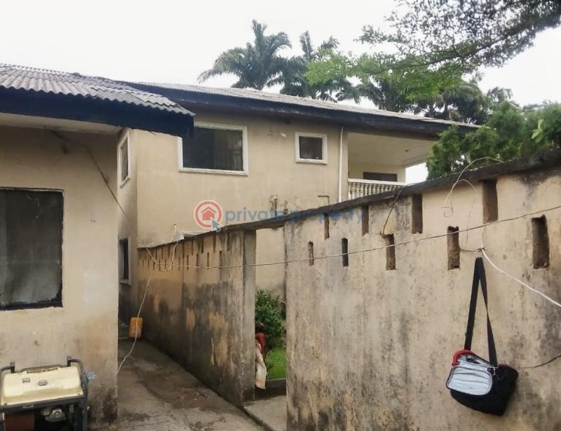 5 bedroom Duplex For Sale Off 2nd Ugbor Road, Gra, Benin City Benin Edo - 9