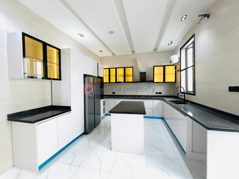 5 bedroom Detached Duplex For Sale Orchid Road By Chevron Tollgate Lekki Lekki Expressway Lagos - 6