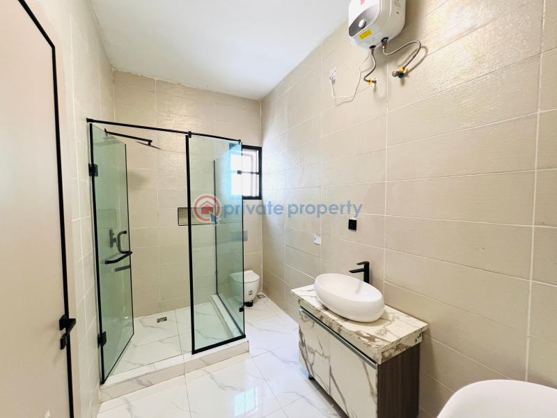 5 bedroom Detached Duplex For Sale Orchid Road By Chevron Tollgate Lekki Lekki Expressway Lagos - 21