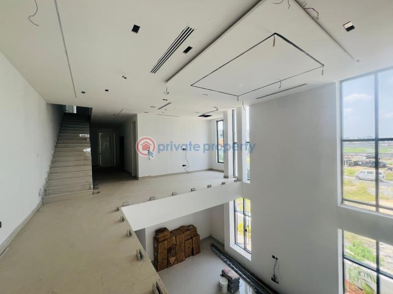 5 bedroom Semi detached Duplex For Sale Cowrie Creek Estate Ikate Ikate Elegushi Lekki Lagos - 6