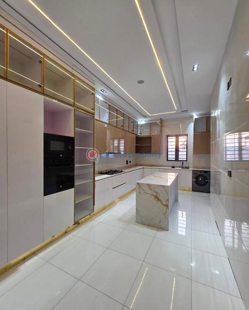 5 bedroom Detached Duplex For Sale Victoria Garden City Lekki Lagos - 0