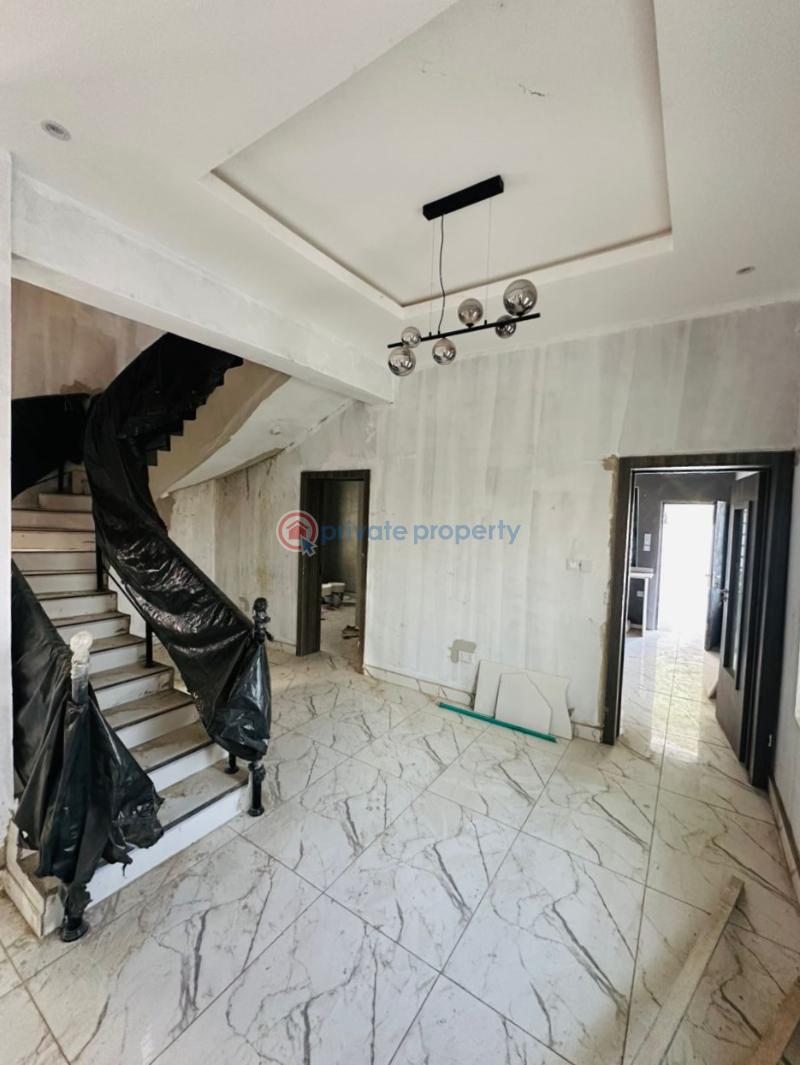 5 bedroom Detached Duplex For Sale Kolapo Ishola Akobo Ibadan Oyo - 5