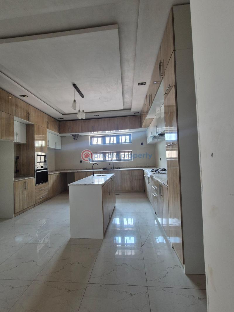 5 bedroom Detached Duplex For Sale Adeoye Adeosun, Alao Akala Way, Akobo Ibadan Oyo - 0