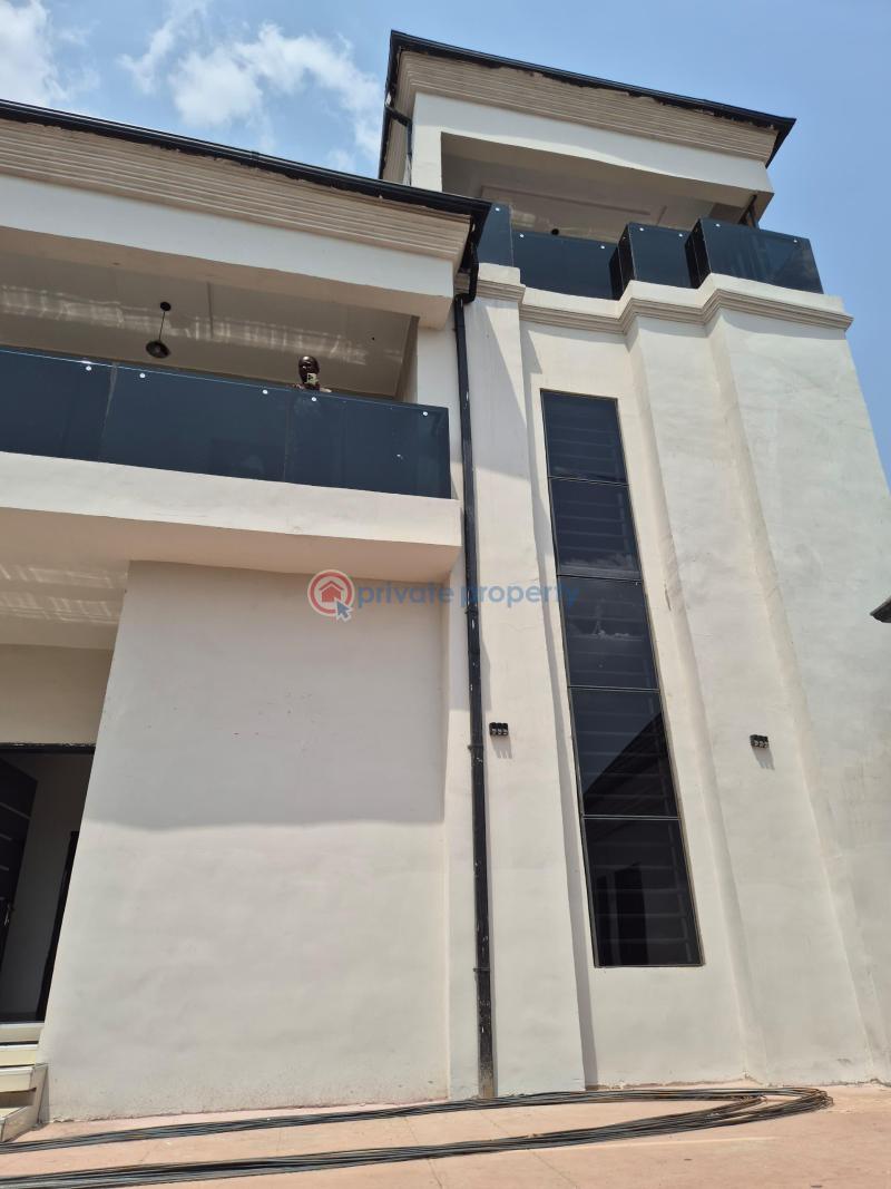 5 bedroom Detached Duplex For Sale Adeoye Adeosun, Alao Akala Way, Akobo Ibadan Oyo - 2
