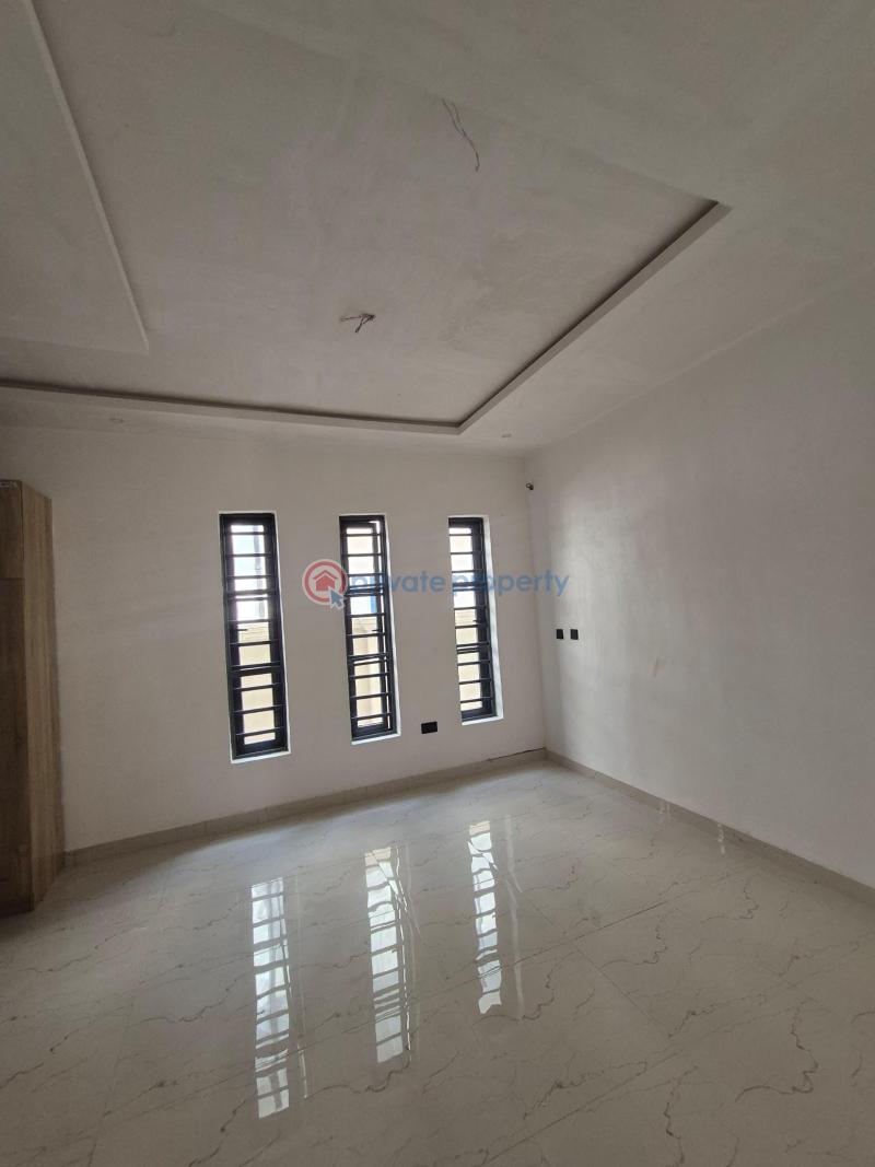 5 bedroom Detached Duplex For Sale Adeoye Adeosun, Alao Akala Way, Akobo Ibadan Oyo - 5
