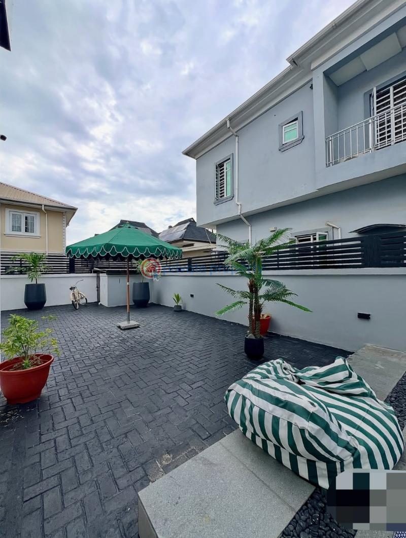 5 bedroom Detached Duplex For Sale Ikota Lekki Lagos - 3