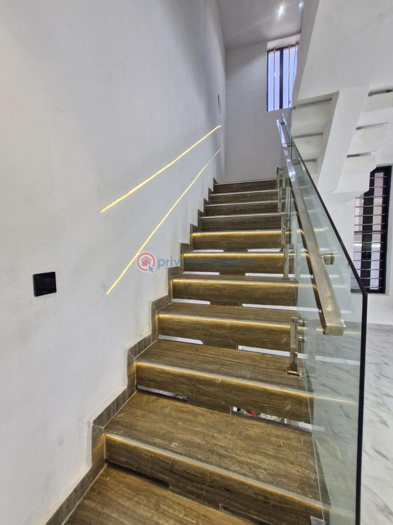 5 bedroom Duplex For Sale Idado Lekki Lagos - 5