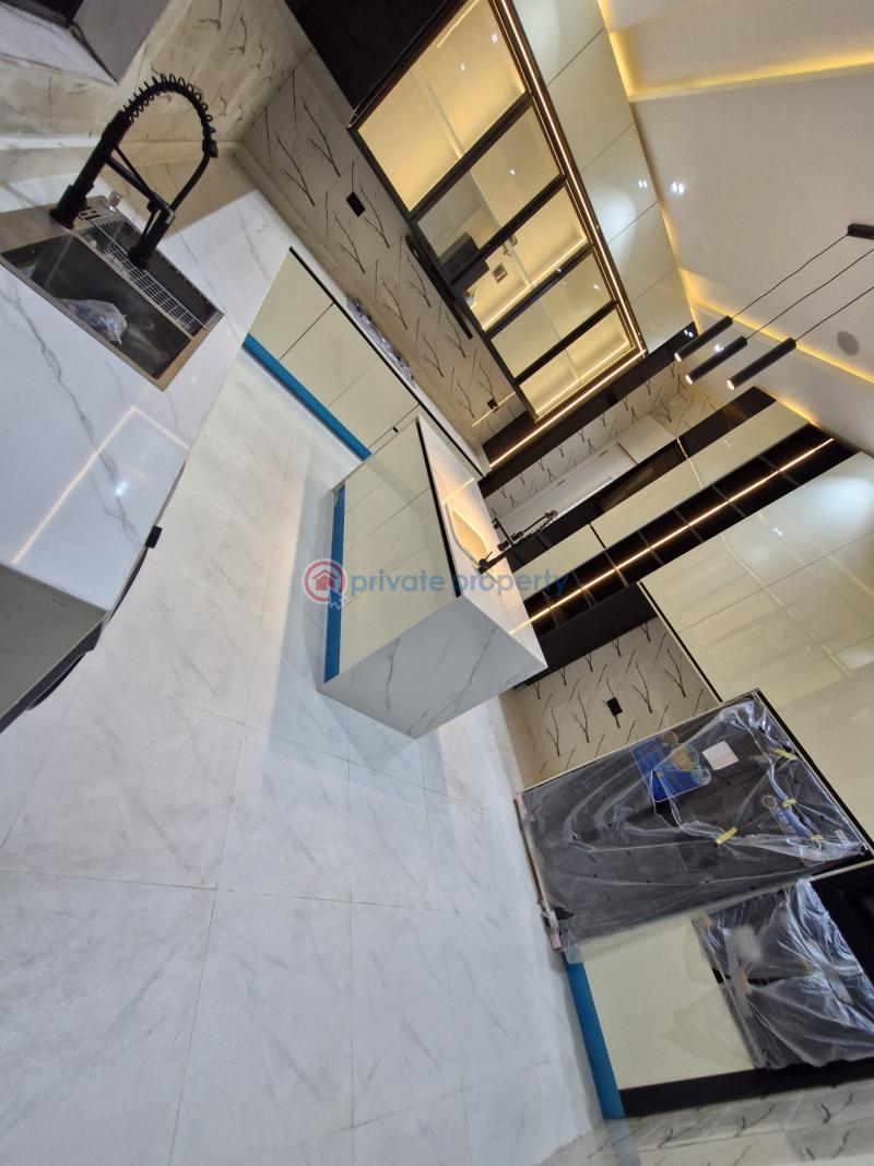 5 bedroom Duplex For Sale Idado Lekki Lagos - 7