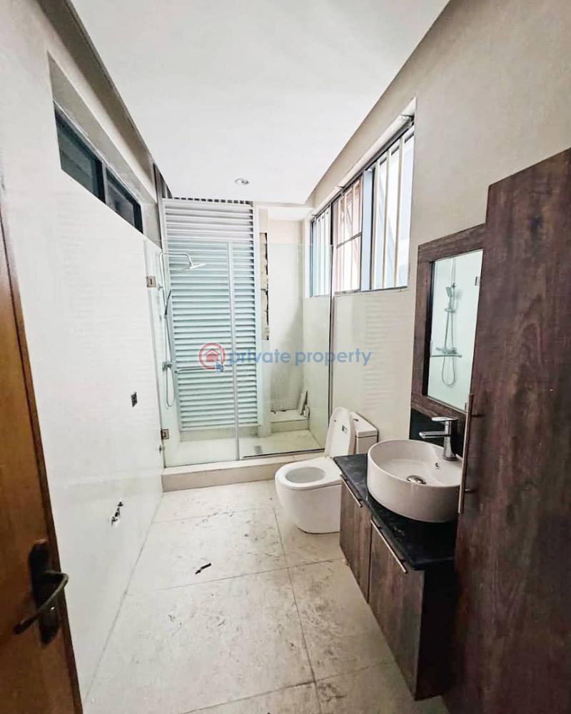 5-bedroom duplex with swimming pool - 15 5 bedroom Detached Duplex For Sale Old Ikoyi Lagos - 15