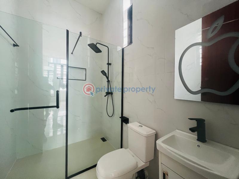 5 bedroom Detached Duplex For Sale Orchid Road Lekki Along Lekki Expressway Lagos - 18
