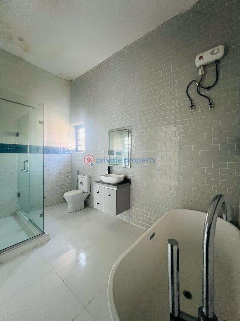 5 bedroom Detached Duplex For Sale 5 Bedroom With Swimming Pool Osapa Lekki Lagos - 13