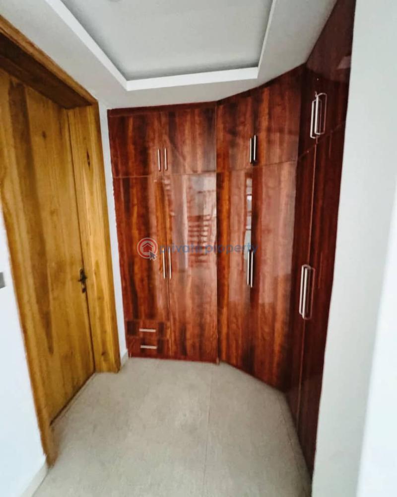 5-bedroom duplex with swimming pool - 11 5 bedroom Detached Duplex For Sale Old Ikoyi Lagos - 11