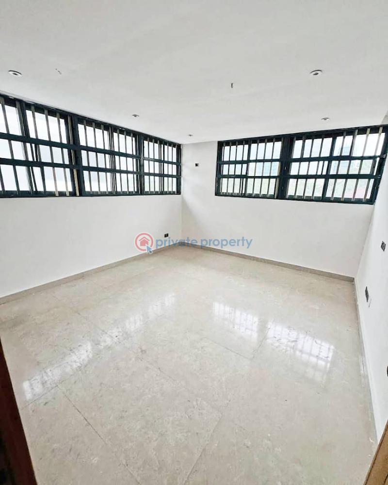 5-bedroom duplex with swimming pool - 14 5 bedroom Detached Duplex For Sale Old Ikoyi Lagos - 14