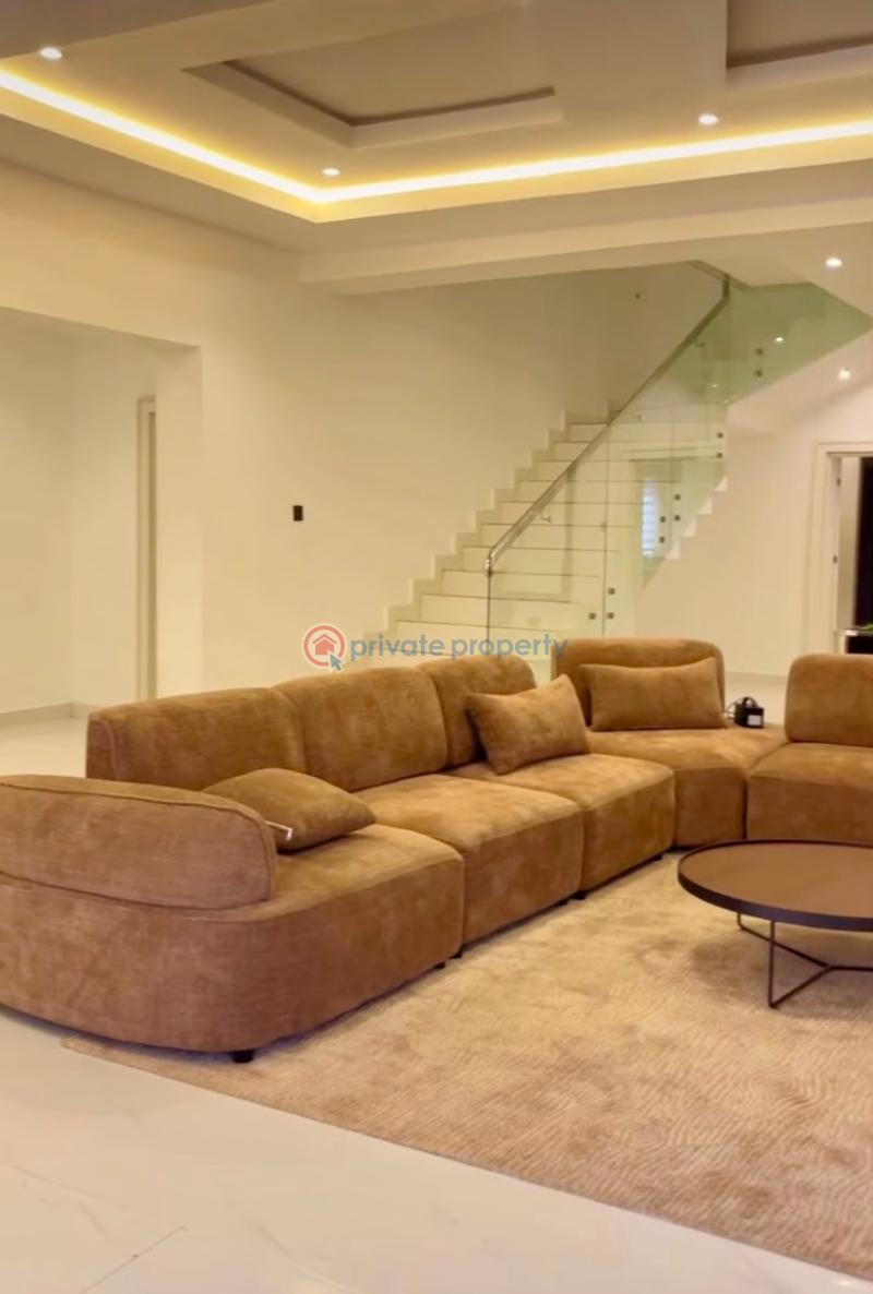 5 bedroom Detached Duplex Short let Citec Estate, Airport Road Abuja Phase 2  - 0