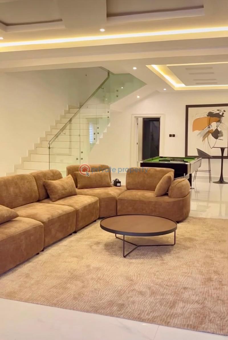 5 bedroom Detached Duplex Short let Citec Estate, Airport Road Abuja Phase 2  - 3