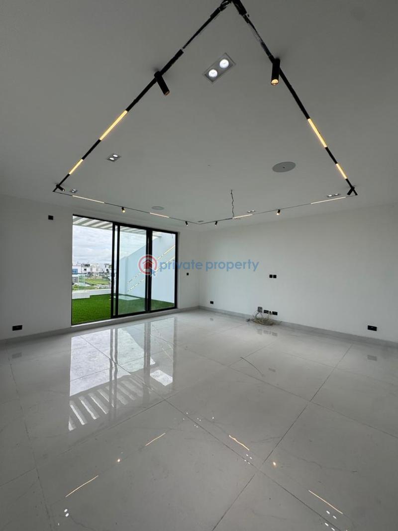 5 bedroom Duplex For Sale Cowrie Creek Estate, Ikate Lekki Lekki Lagos - 10