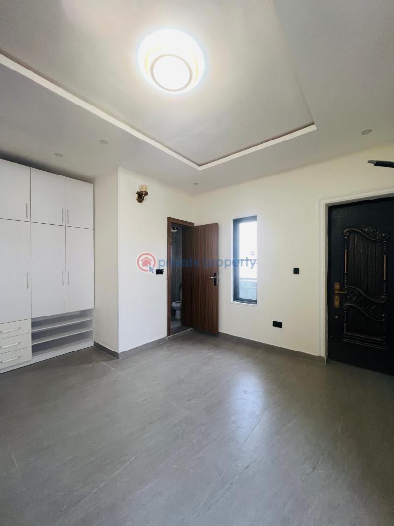5 bedroom Detached Duplex For Sale Osapa Lekki Lagos - 14