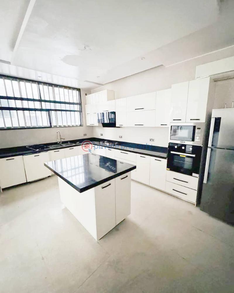 5-bedroom duplex with swimming pool - 3 5 bedroom Detached Duplex For Sale Old Ikoyi Lagos - 3