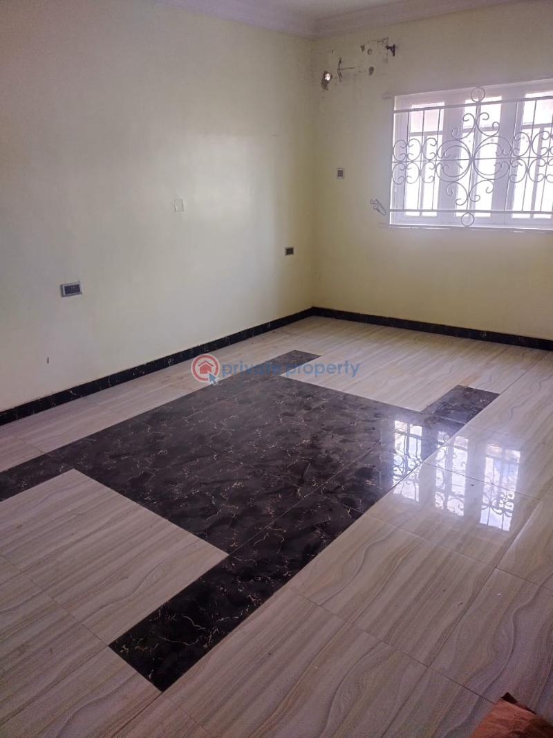 10 bedroom Detached Duplex For Sale Alogba Estate Ibeshe Ikorodu Lagos - 11