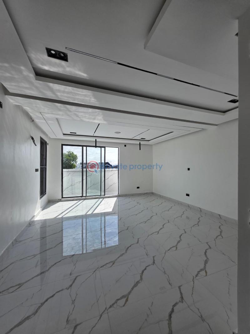 5 bedroom Detached Duplex For Sale Royal Garden Ajah Lagos - 13