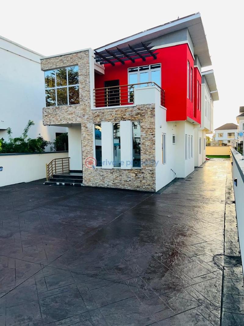 5 bedroom Detached Duplex For Sale Pinnock Beach Estate Osapa Lekki Lagos - 1