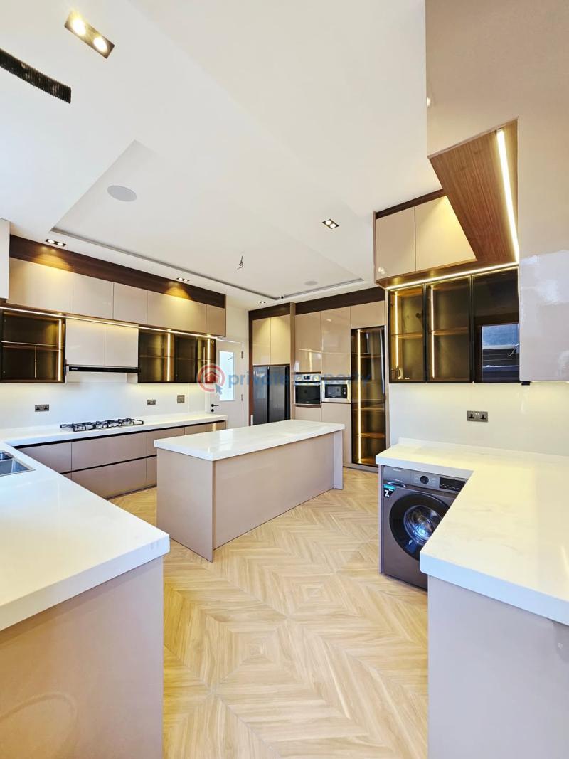 5 bedroom Detached Duplex For Sale Lekki Phase 1 Lagos - 5