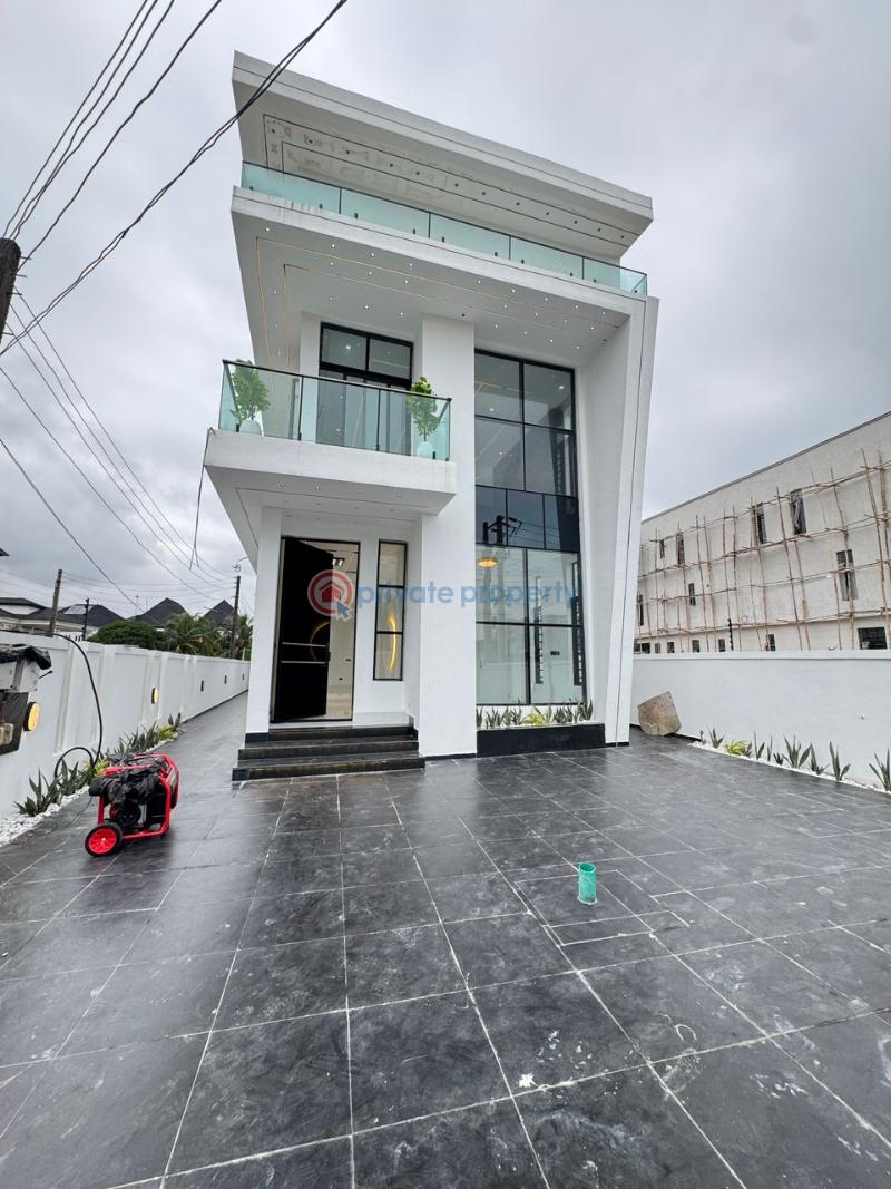5 bedroom Detached Duplex For Sale 2nd Toll Gate Along Lekki Expressway Lagos - 2