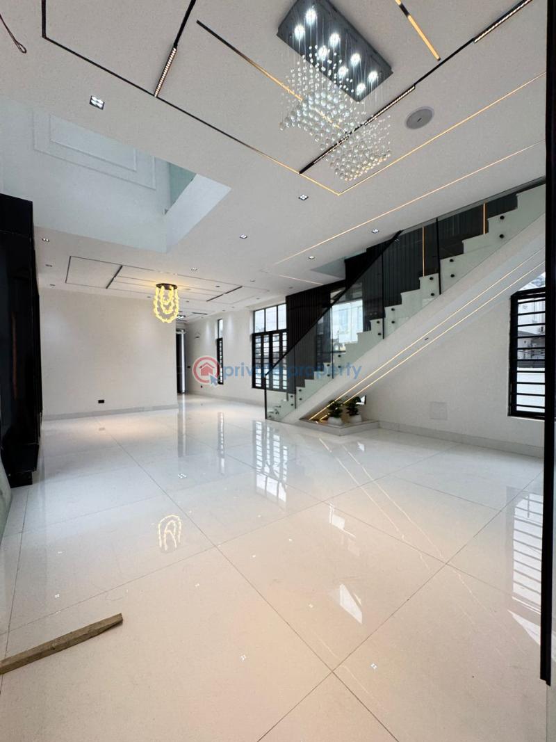 5 bedroom Detached Duplex For Sale 2nd Toll Gate Along Lekki Expressway Lagos - 6