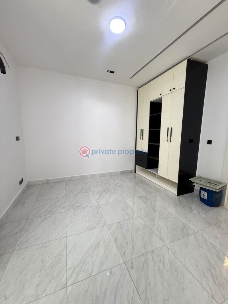 5 bedroom Detached Duplex For Sale Chevron Drive Lekki Lagos - 3