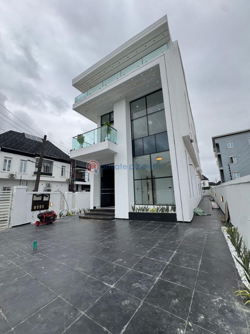 5 bedroom Detached Duplex For Sale 2nd Toll Gate Along Lekki Expressway Lagos - 0