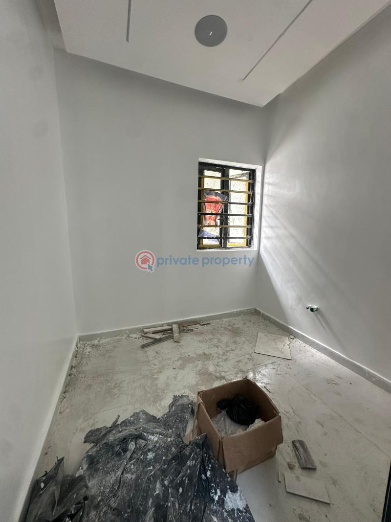 5 bedroom House For Sale Lekki Lagos - 7