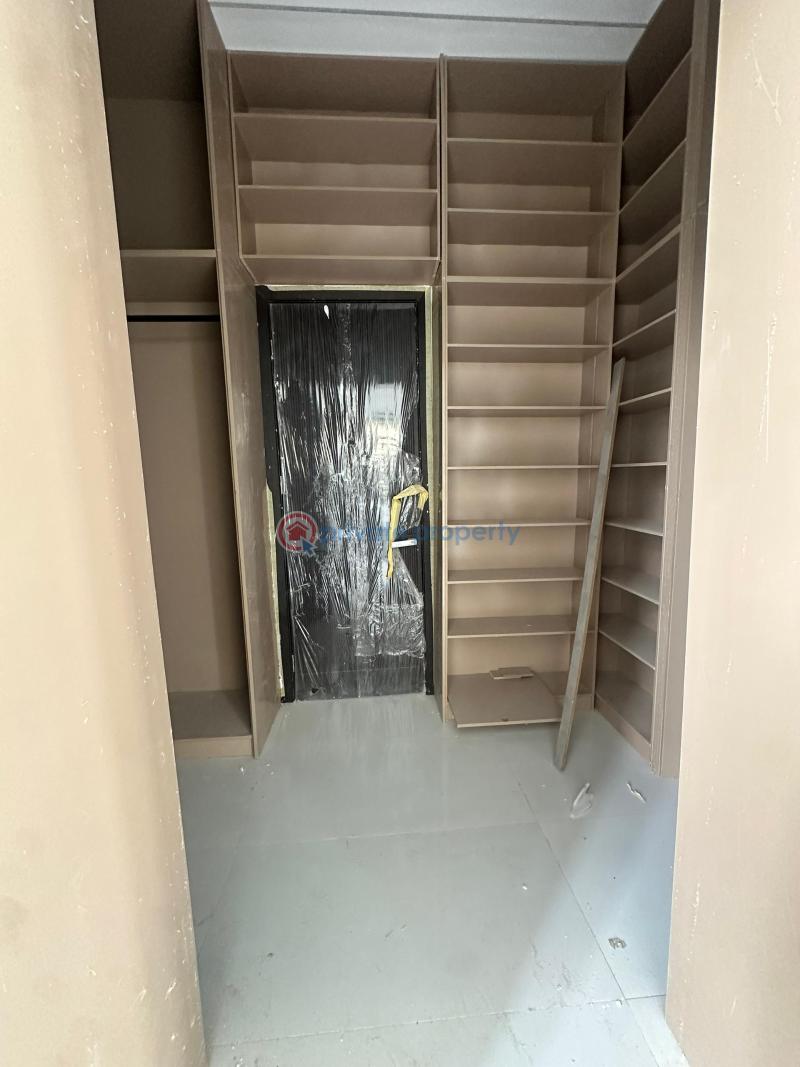 5 bedroom House For Sale Lekki Lagos - 13