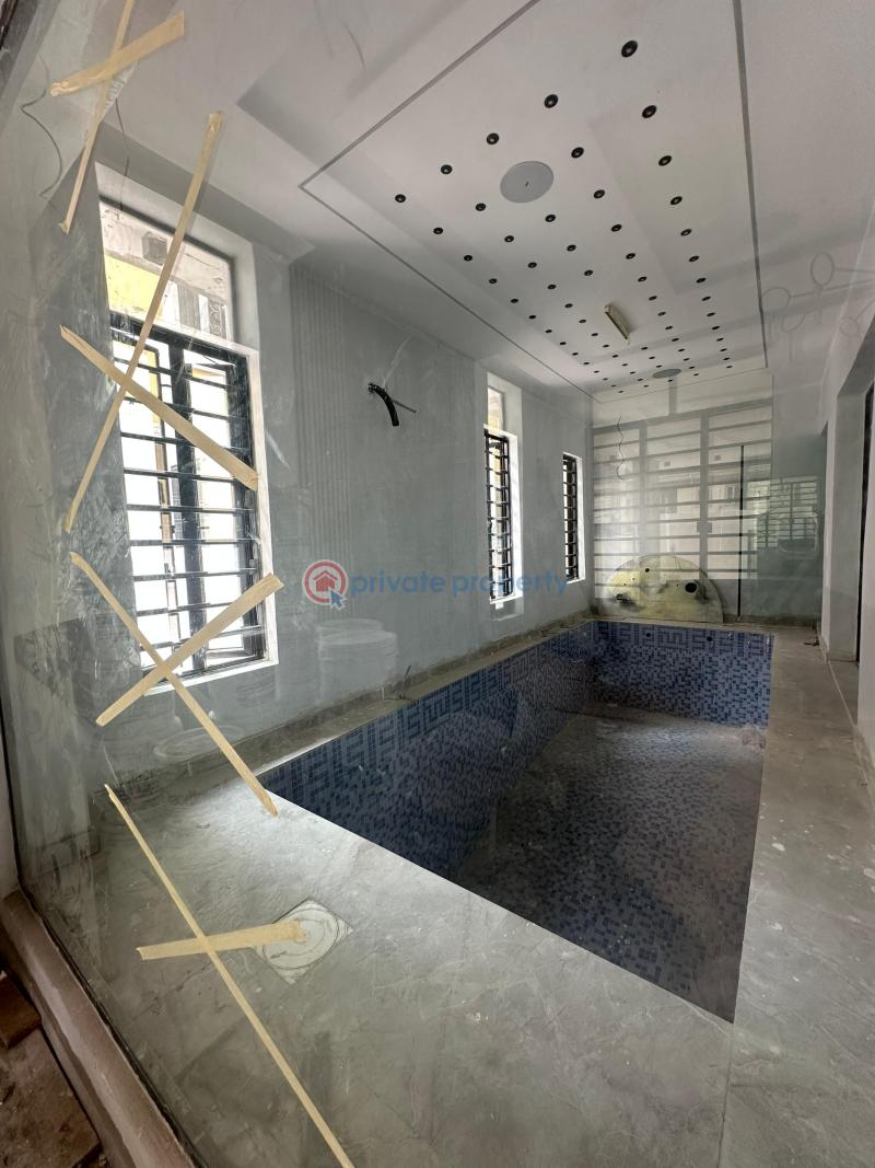 5 bedroom House For Sale Lekki Lagos - 2