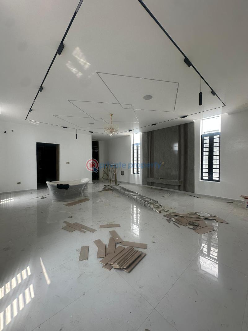 5 bedroom House For Sale Lekki Lagos - 11
