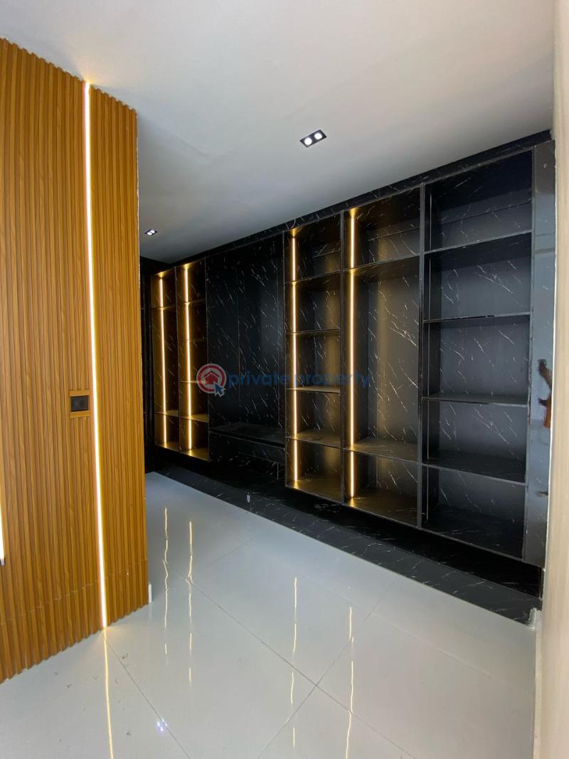 5 bedroom fully detached apartment - 17 5 bedroom Detached Duplex For Sale Chevron Lekki Lagos Chevron Drive Lekki Lagos - 17