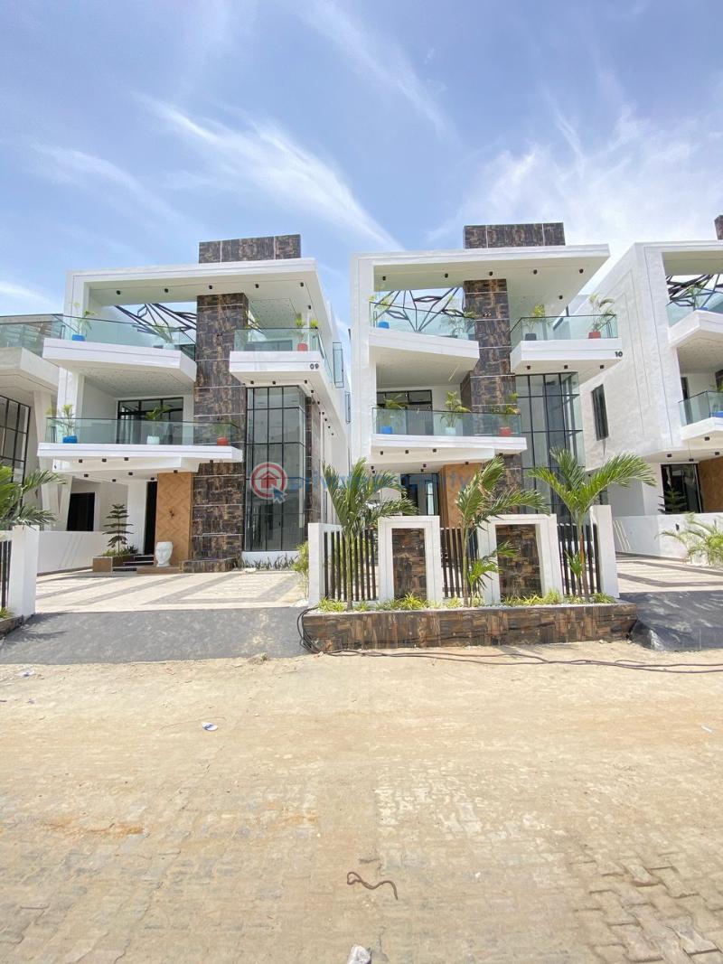 5 bedroom fully detached apartment - 28 5 bedroom Detached Duplex For Sale Chevron Lekki Lagos Chevron Drive Lekki Lagos - 28