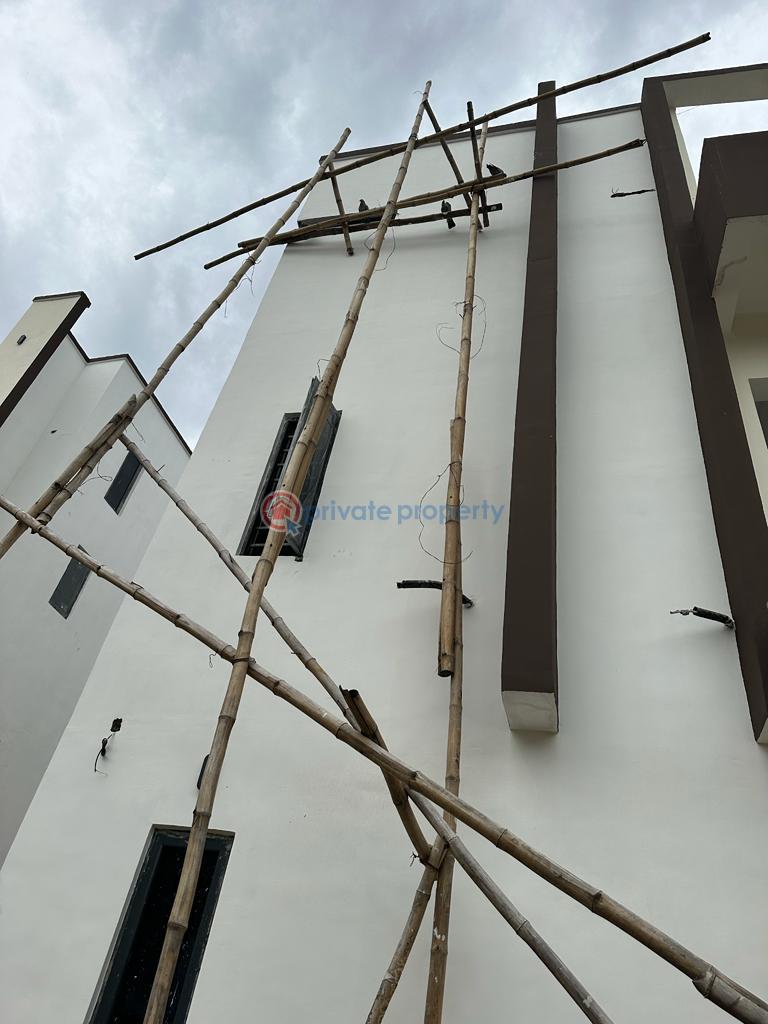5 bedroom Duplex For Sale Gbagada Lagos - 4