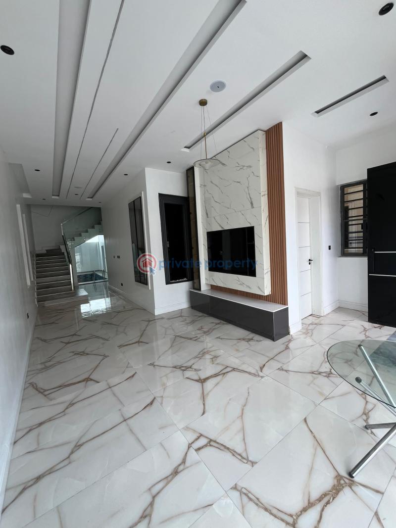 5 bedroom Detached Duplex For Sale Chevron Drive Lekki Lagos - 2