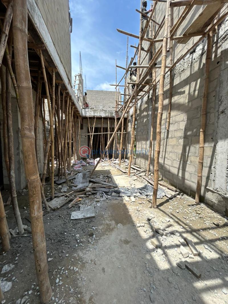 5 bedroom Detached Duplex For Sale Osapa Lekki Lagos - 1